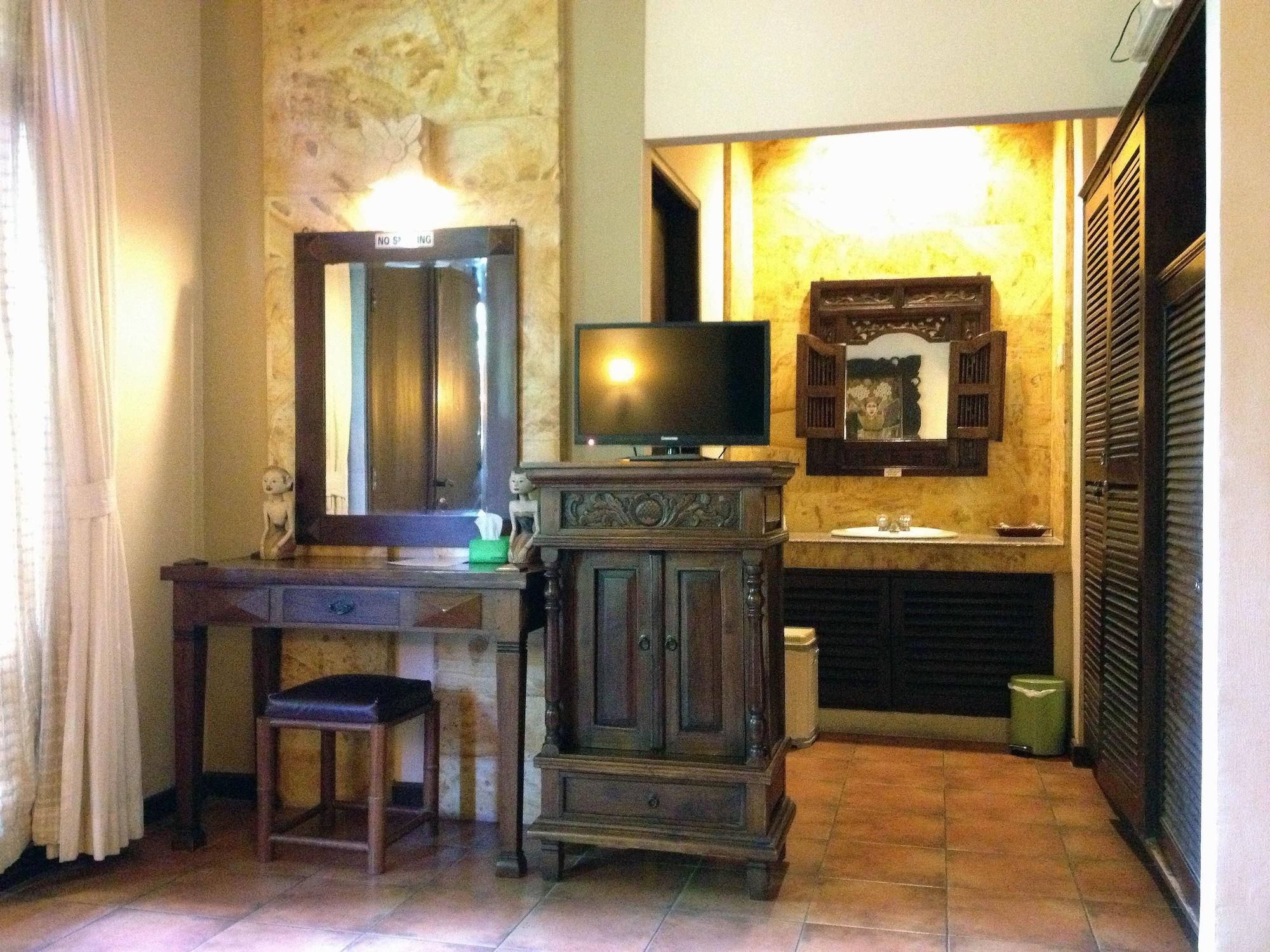 קוטה לומבוק Bali Segara Hotel מראה חיצוני תמונה