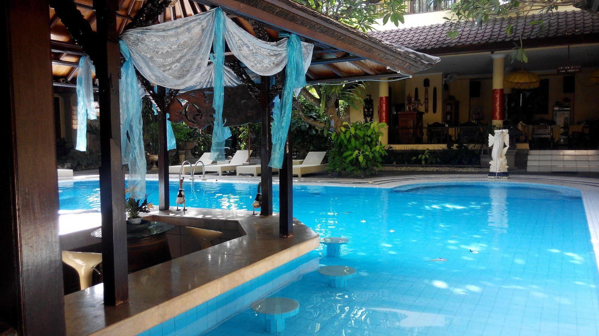 קוטה לומבוק Bali Segara Hotel מראה חיצוני תמונה